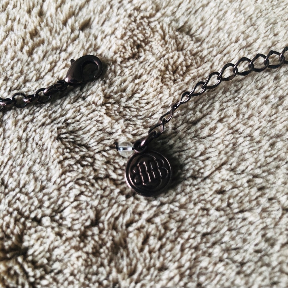 Chico earring and necklace - Picture 4 of 4